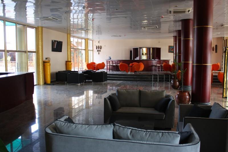 טמה Royal Nick Hotel מראה פנימי תמונה
