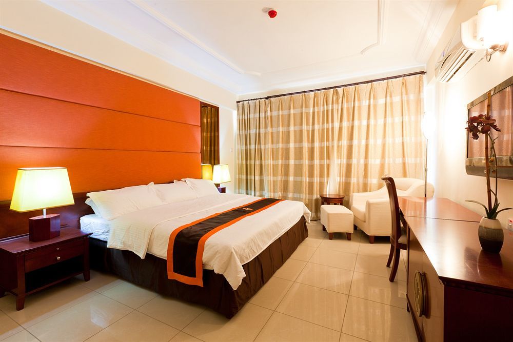 טמה Royal Nick Hotel מראה חיצוני תמונה