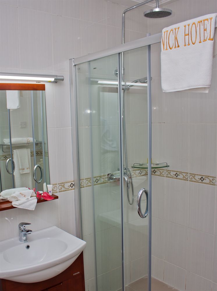 טמה Royal Nick Hotel מראה חיצוני תמונה